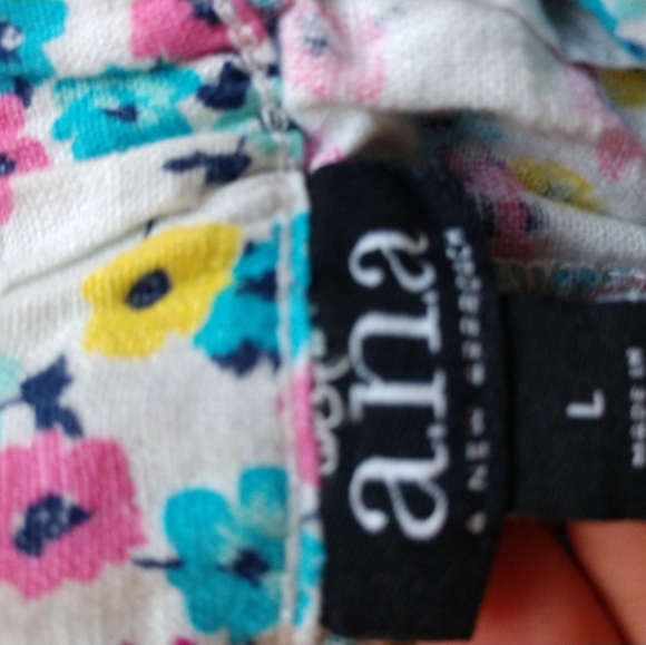 Paperbag shorts - Picture 2 of 2